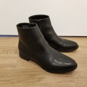 Uniqlo Black Boots Size 8.5